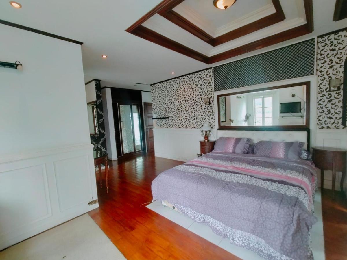 Villa Santika Puncak Pass Cimacan Exterior photo